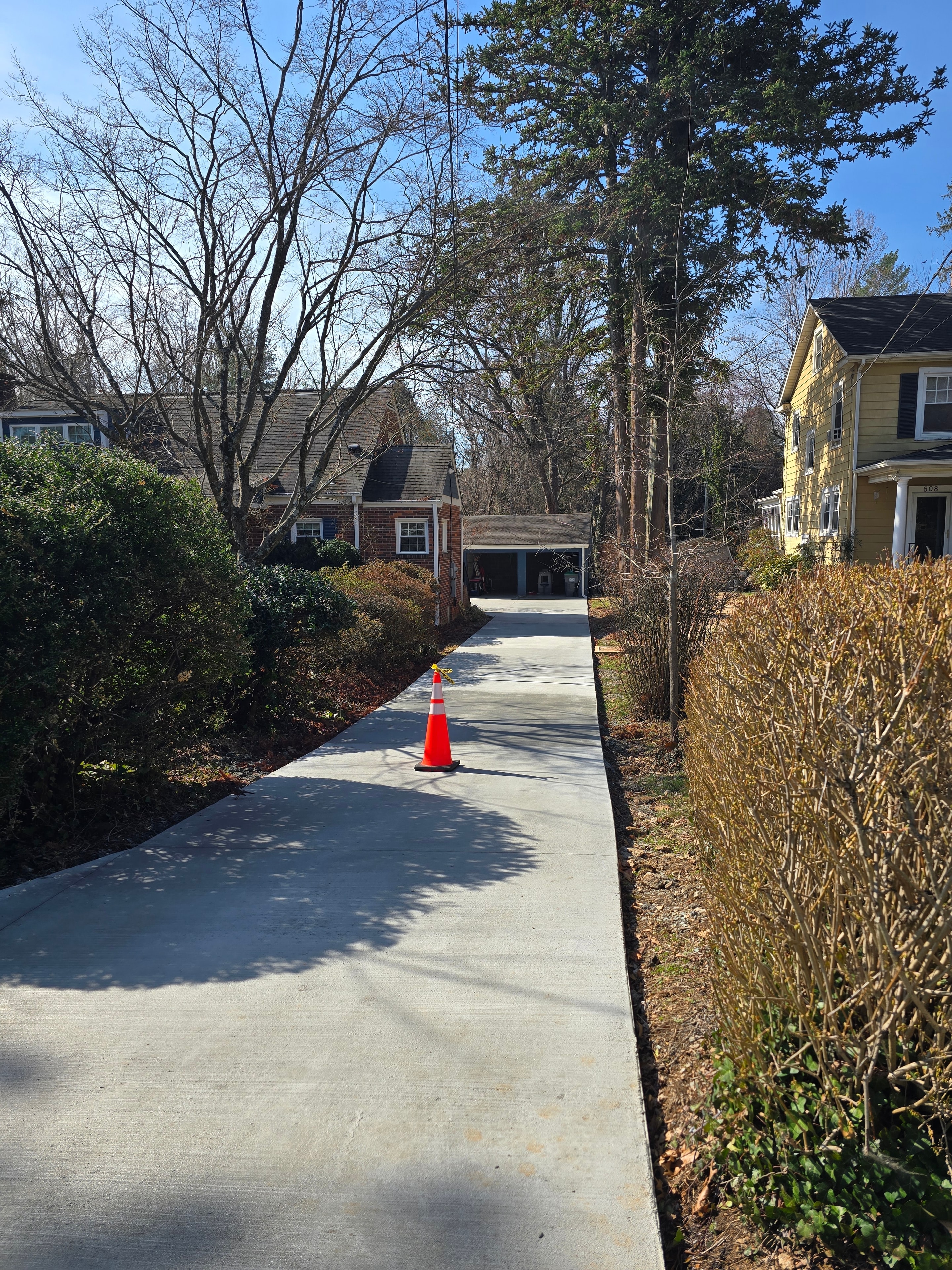 Concrete driveway installation Virginia